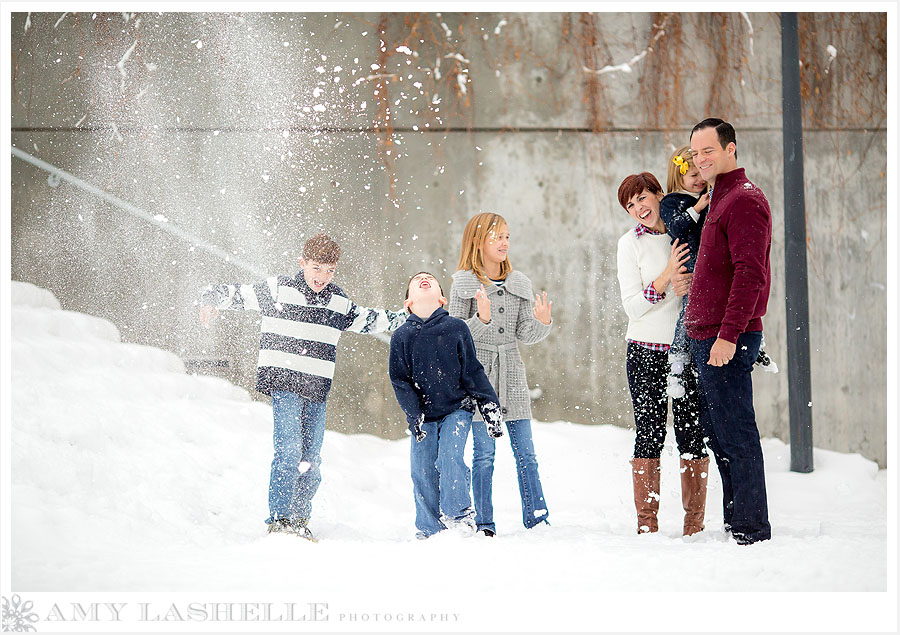 winter family photographs salt lake city downtown library